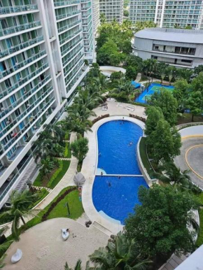 Rio West Tower - Azure Urban Resort Residences